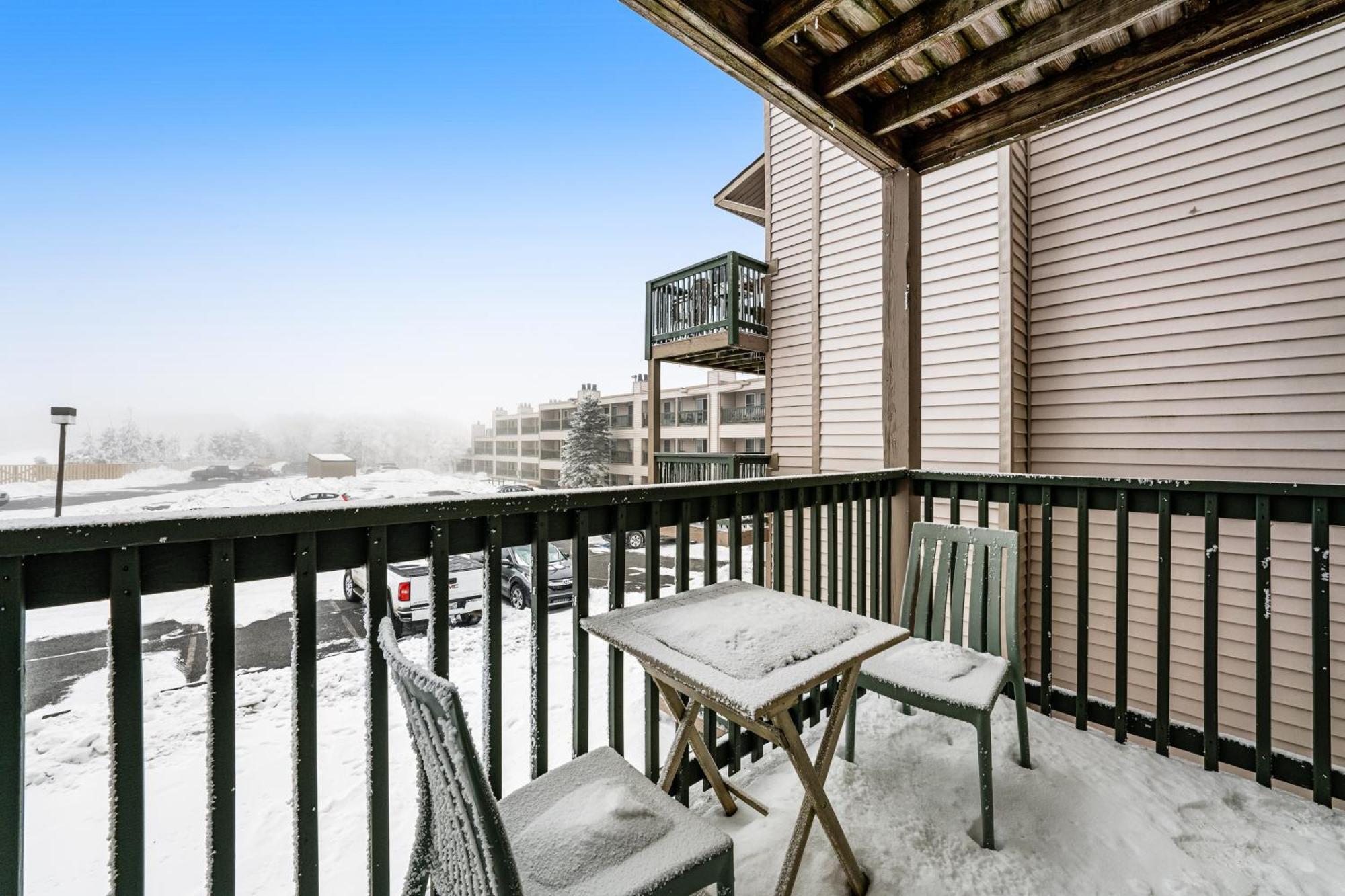 Pinnacle * Beech Mountain